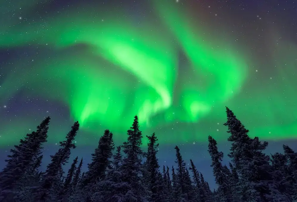 You Will See Dazzling Auroras Tonight As ‘Strong’ Solar Storm Hits